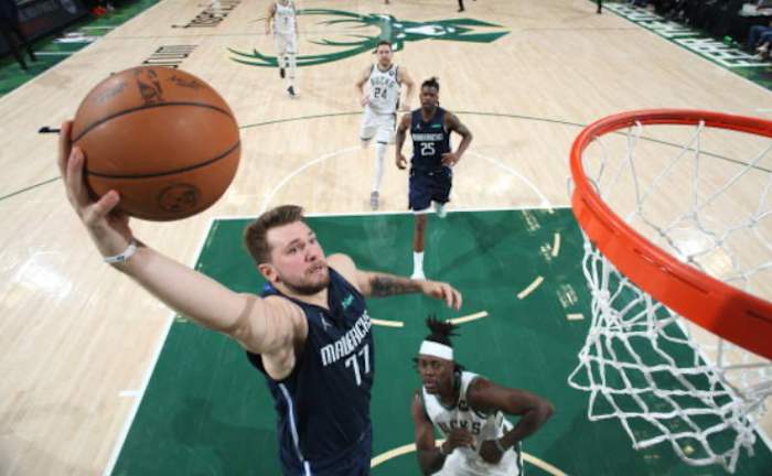 1097F50A-1A0B-4318-8364-01C408A7B034